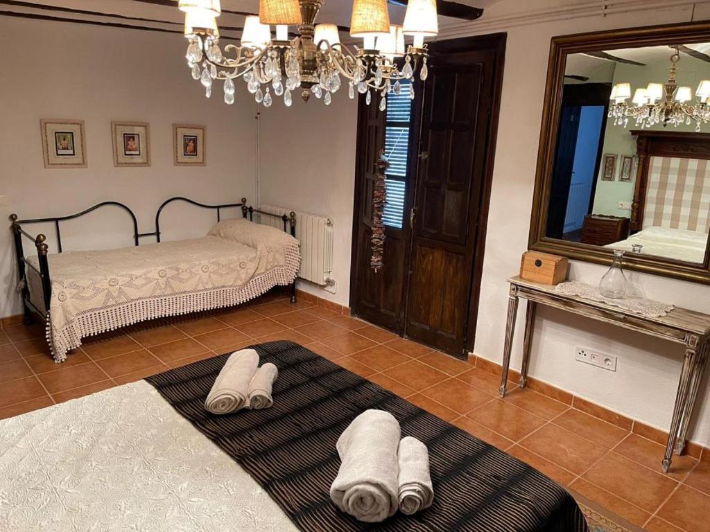 Casa Rural Vicenta 1750 Albentosa Luaran gambar
